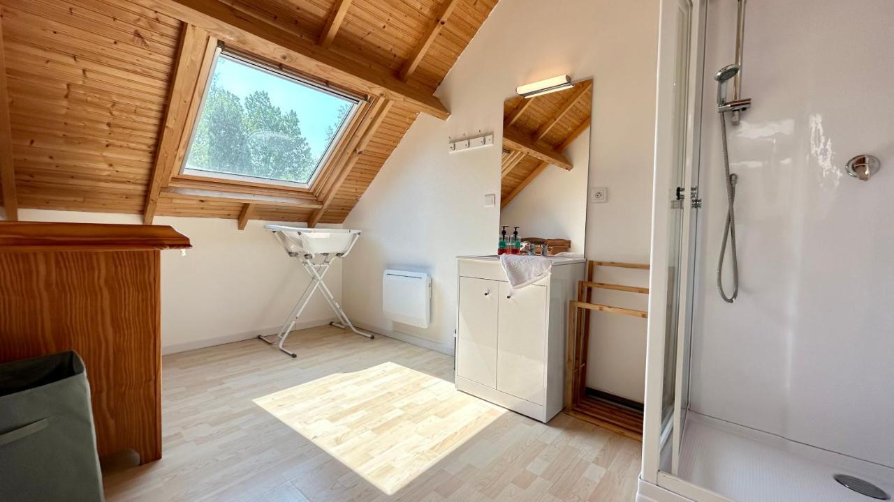 Chalet Avec Terrasse Sur Pilotis Vue Sur L'Etang Rue  Exterior foto