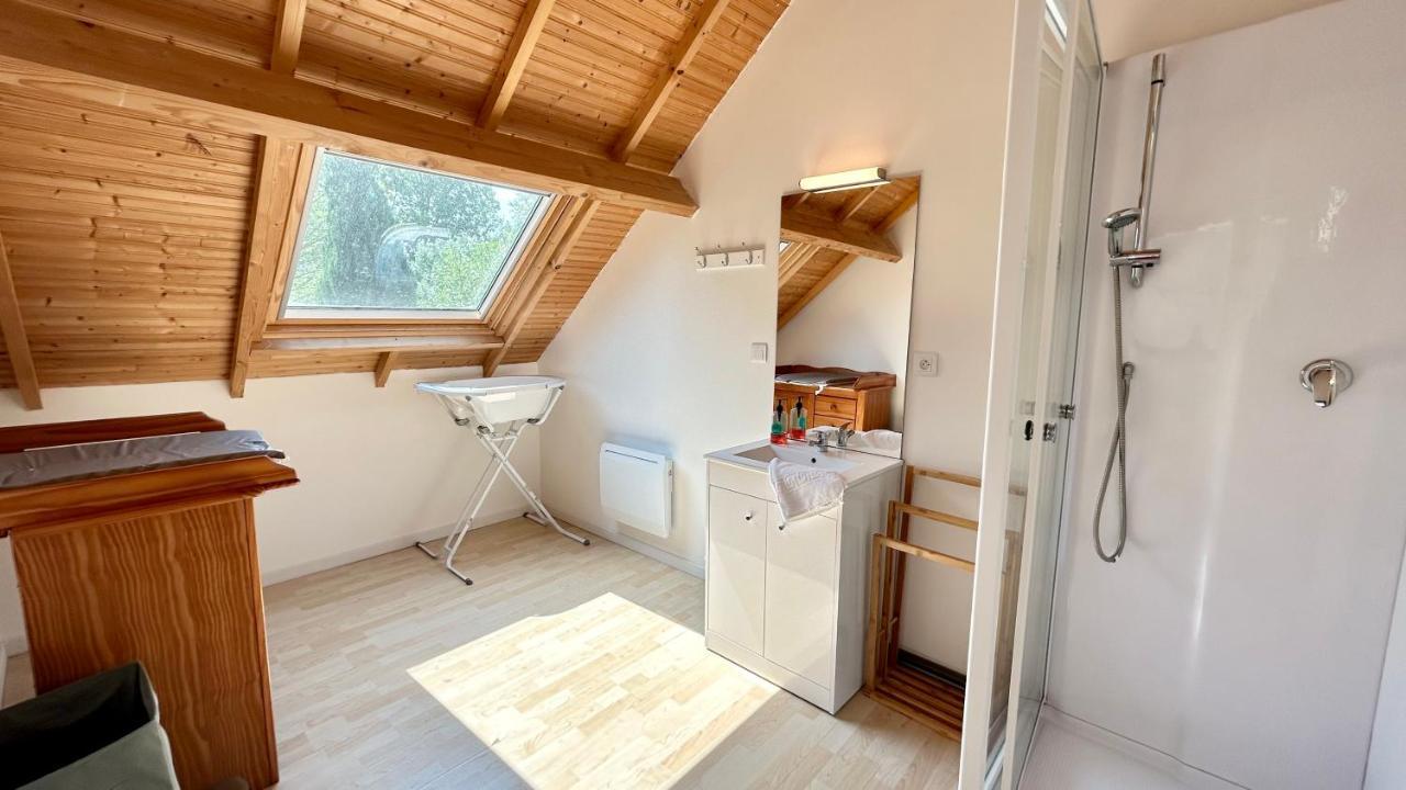 Chalet Avec Terrasse Sur Pilotis Vue Sur L'Etang Rue  Exterior foto